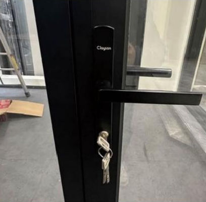 Eficiencia energética Puerta plegable de aluminio de perfil grueso Puerta plegable de vidrio