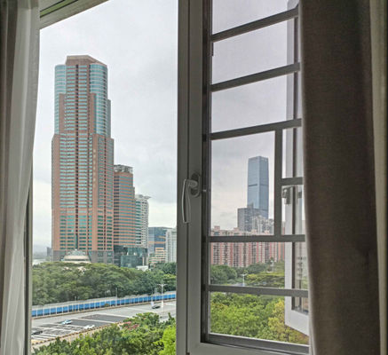 Ventana giratoria de aluminio doble acristalado