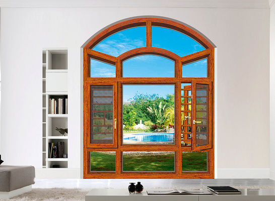 Ventanas de aluminio con protección contra insectos.