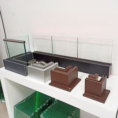 Barandillas de vidrio de aluminio de 12 mm de aluminio de canal U 304 SS