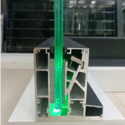 Barandillas de vidrio coloridas de luz LED con vidrio laminado de 8-16 mm y garantía de más de 5 años