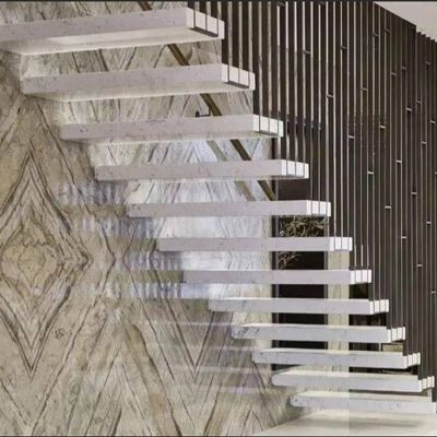 Luz LED automática personalizada Escalera de madera flotante interior con viga de acero inoxidable invisible