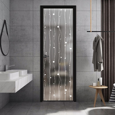 Puerta batiente de aluminio duradero con marco de aleación de aluminio 6063-T5 y más de 5 años de garantía para temperaturas extremas