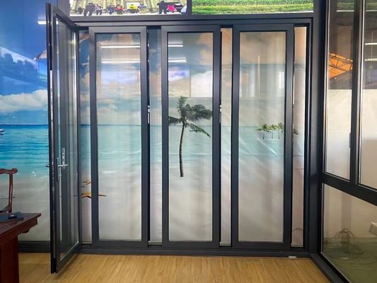 Diseño del sistema de puertas plegables correderas de aluminio impermeable plegable térmico ruptura insonorizante Puerta de vidrio
