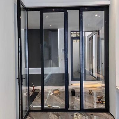 Puerta plegable de aluminio elegante y moderna con garantía de 10 años y tratamiento de superficie personalizado