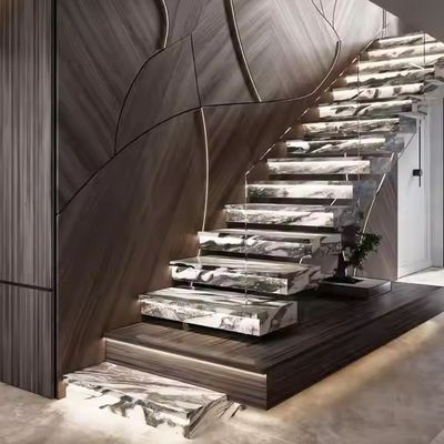 Escalera recta flotante de mármol natural personalizada para espacios residenciales o comerciales