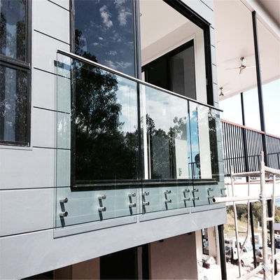 Sistema de barandillas de vidrio sin marco templado de 10 mm con paradas de acero inoxidable