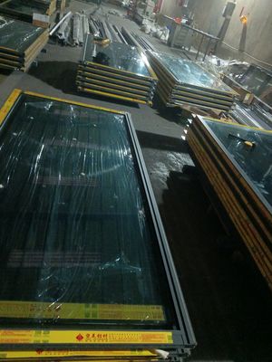 Puertas de vidrio plegable de marco grueso Interior resistente al polvo fácil limpieza