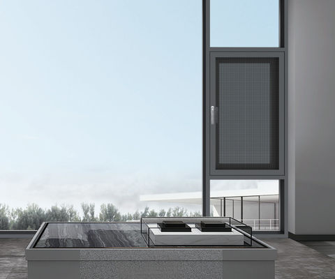 Ventanas de aluminio con doble acristalamiento de apertura hacia el interior recubiertas en polvo