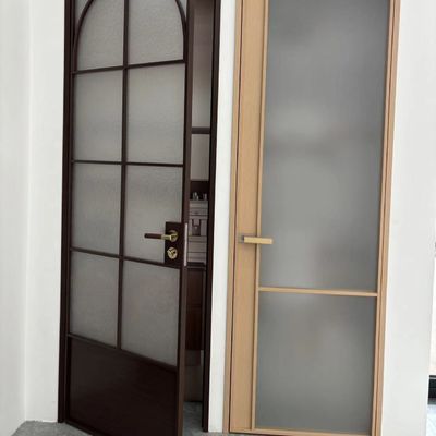 Y/N Puerta oscilante de aluminio con doble acristalamiento transparente templado y candado magnético