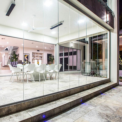 Puertas de vidrio templado transparentes de aluminio deslizante para balcones de separación