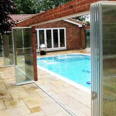 Puertas de vidrio laminado templado transparente corredizas de aluminio plegables de 5+5 mm para balcón de partición